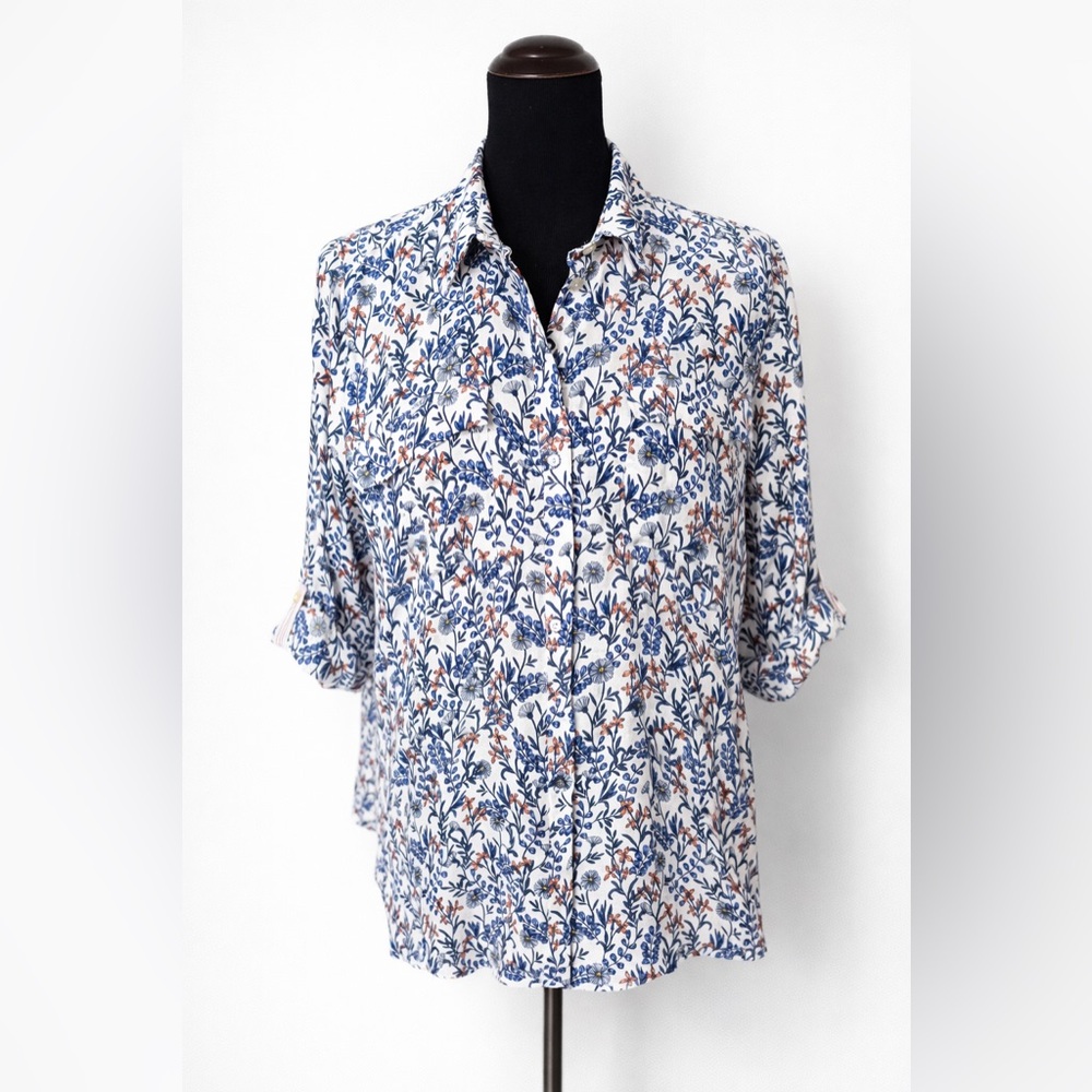 LOFT Petite Large Floral Button Down Blouse Tab Sleeve Lightweight